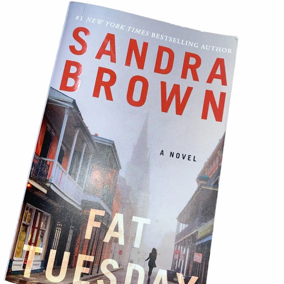 Fat Tuesday by Sandra Brown novel book - Picture 1 of 4
